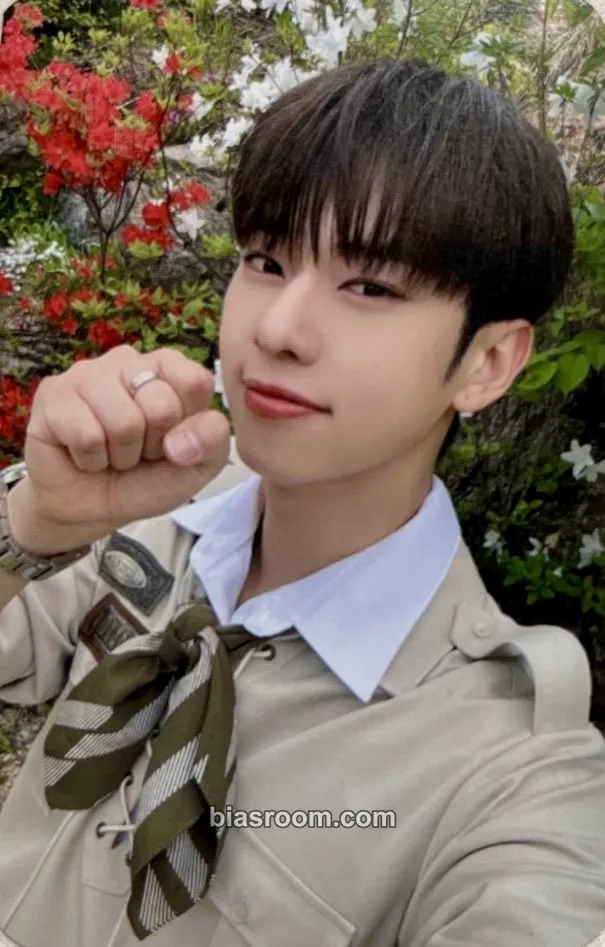 Donghyun 2024 Fan Concert ‘Find You’ Photocard - AB6IX - AB6IX K-pop photocard