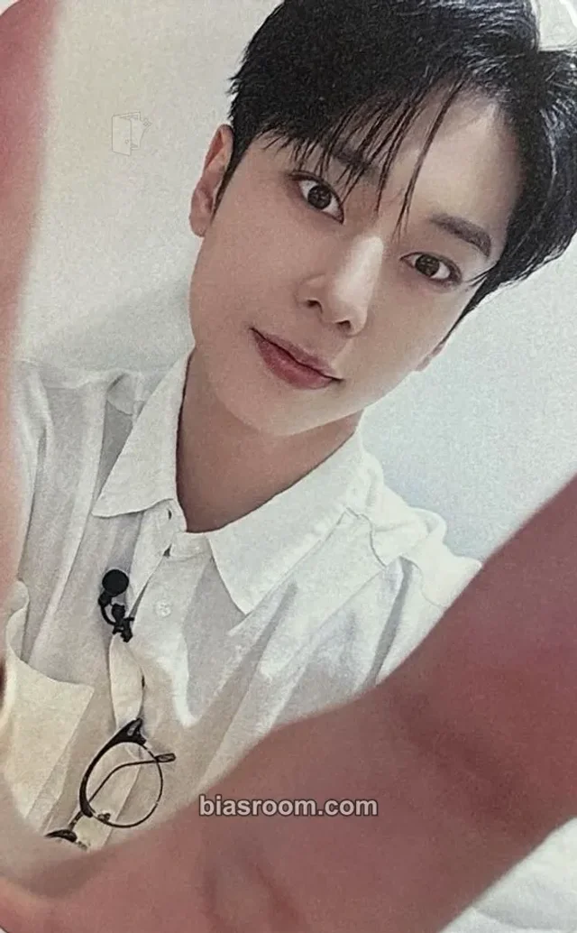 AB6IX - Donghyun - UPSIDE DOWN Album interasia video call (fancall)