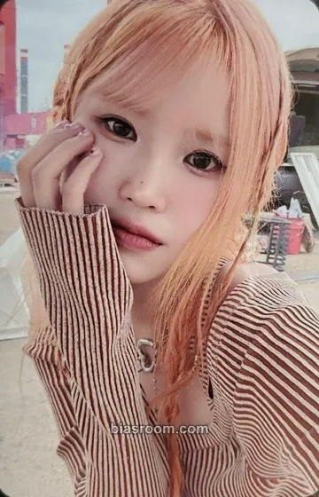 Hayoung Supersonic Photocard - fromis_9 - fromis_9 K-pop photocard