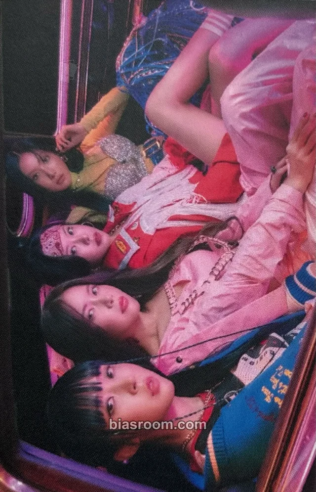 MAMAMOO - MIC ON Album cafe event rbw over the rainbow