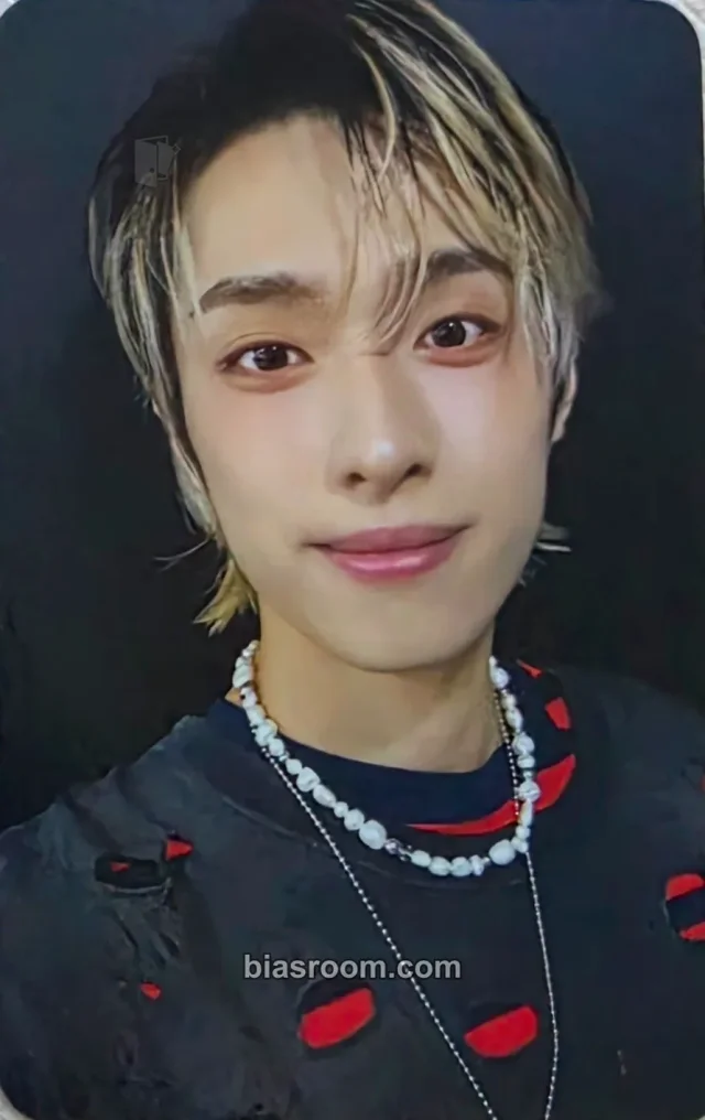 Xdinary Heroes - Gaon - Closed ♭eta Event merch photocard special gift v6.1
