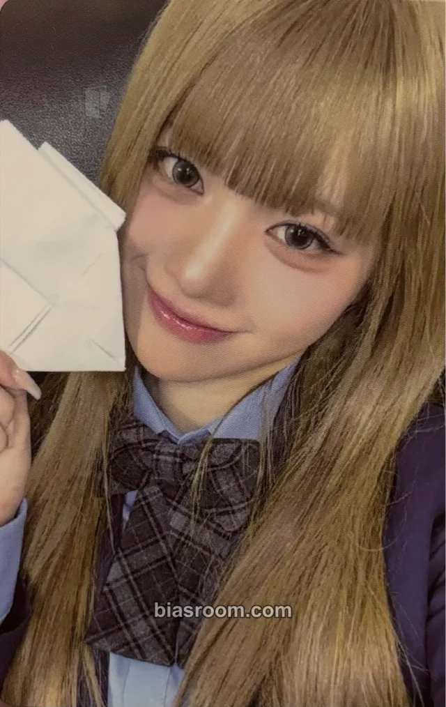MADEIN - Serina - Girl Meets Boy Album album photocard