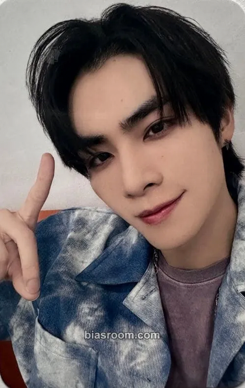 Xiaojun WayV LAND Photocard - WayV - WayV K-pop photocard
