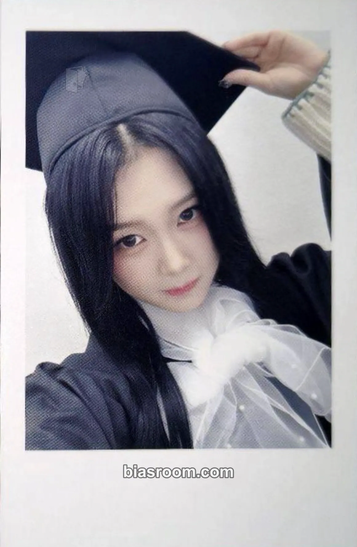 Yubin Beyond Beauty Photocard - tripleS - tripleS K-pop photocard