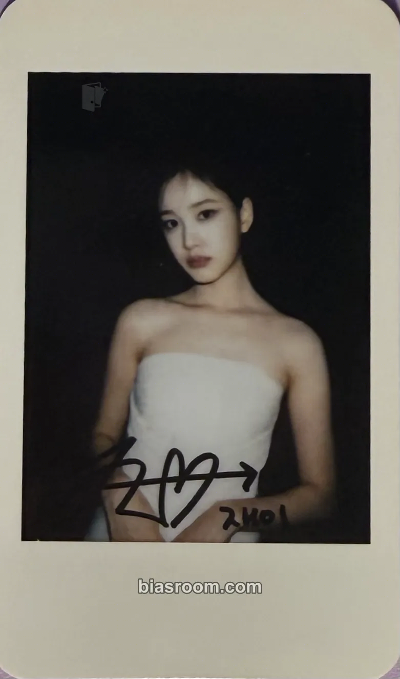J Deling Magazine (Sumin & J) Photocard - STAYC - STAYC K-pop photocard