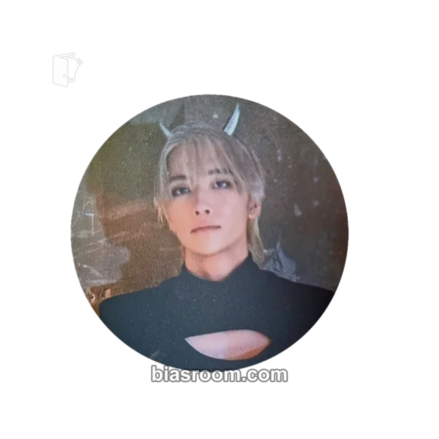 NEWBEAT - Yunhu - Louder Than Ever Album photobook version album inclusion sticker