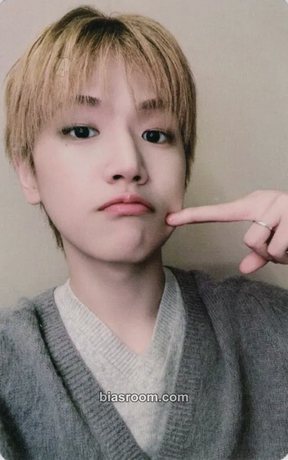 Riwoo HOME Photocard - BOYNEXTDOOR - BOYNEXTDOOR K-pop photocard