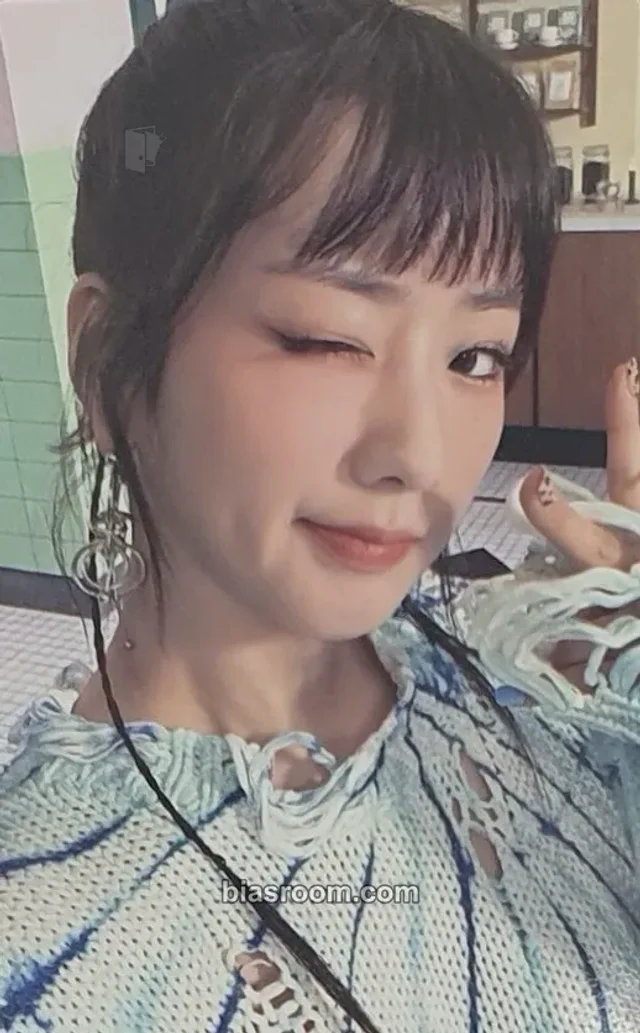 Apink - Bomi - SELF Album blip pob (pre-order benefit)
