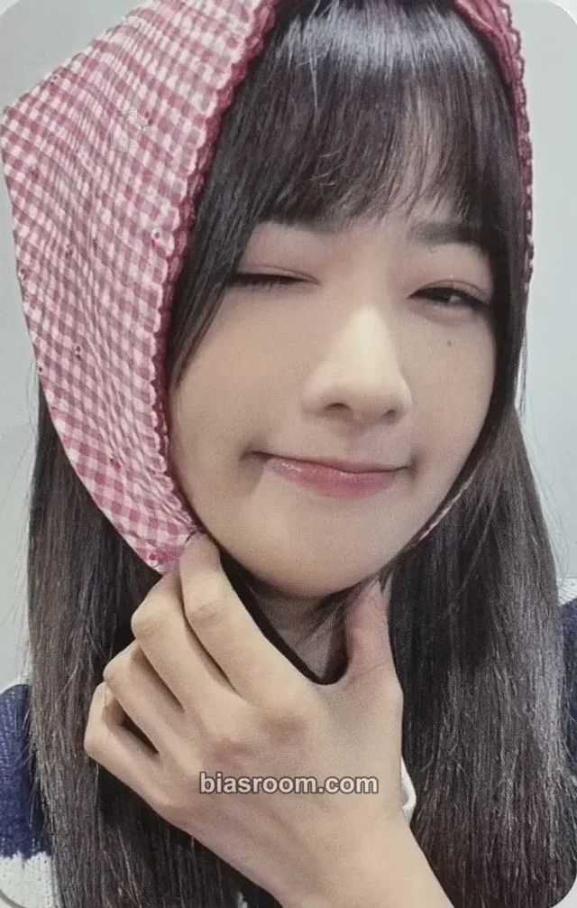 Apink - Bomi - SELF Album minirecord shop fansign