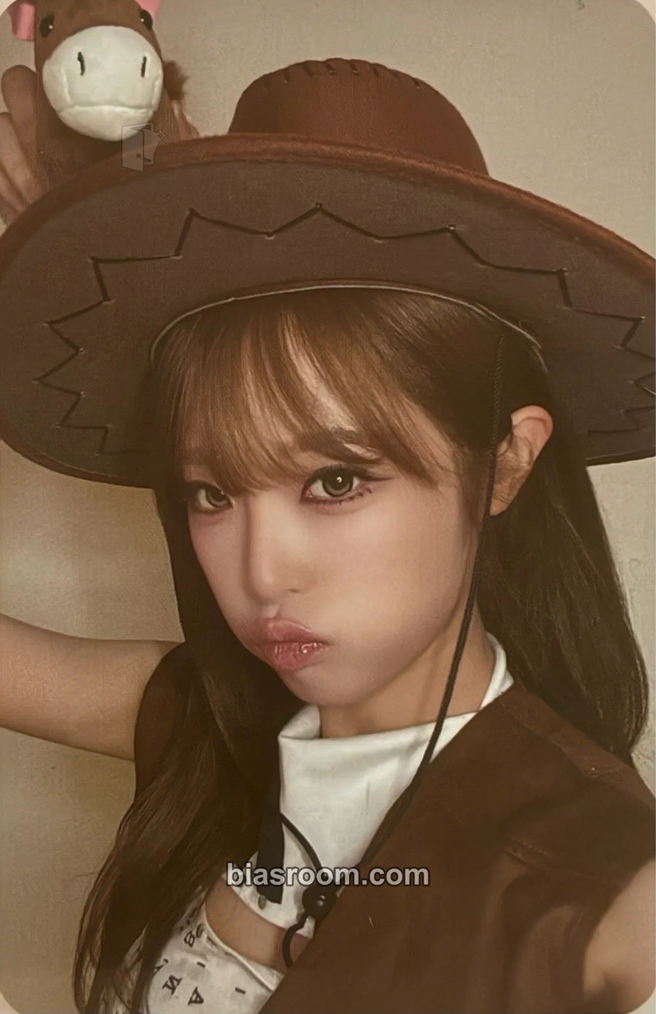 Yena Love Catcher Photocard - Yena K-pop photocard