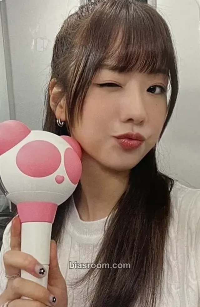 Apink - Bomi - SELF Album minirecord shop fansign round 1