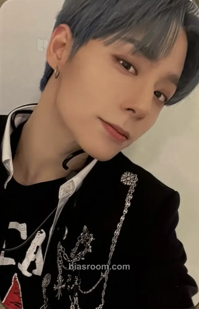 ONEUS - Hwanwoong - TRICKSTER Album wonderwall lucky draw (LD) round 4