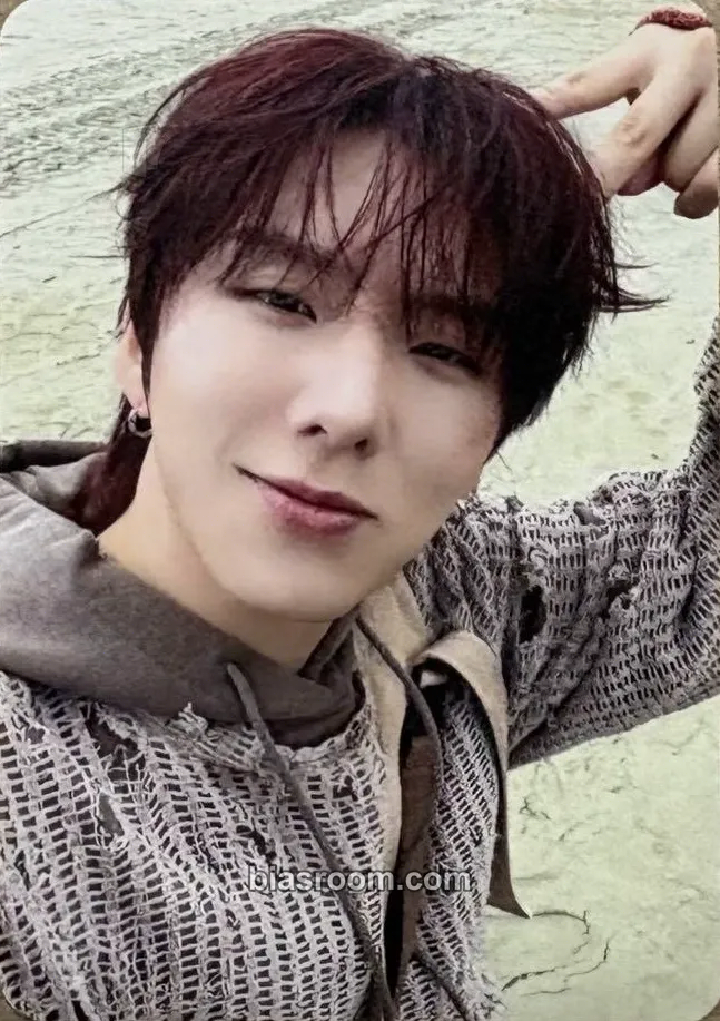 Kihyun Borderline Photocard - MONSTA X - MONSTA X K-pop photocard
