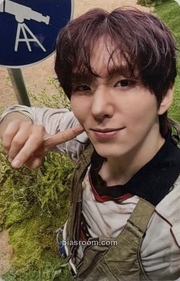 Kihyun Borderline Photocard - MONSTA X - MONSTA X K-pop photocard
