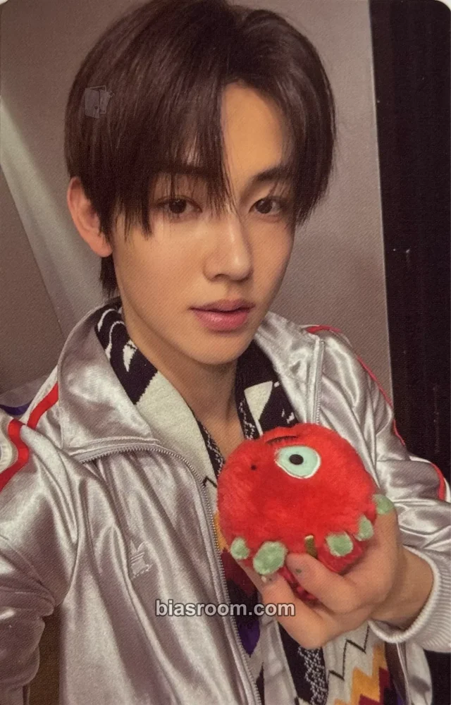 CORTIS - Seonghyeon - GREENGREEN Album ball version redred version