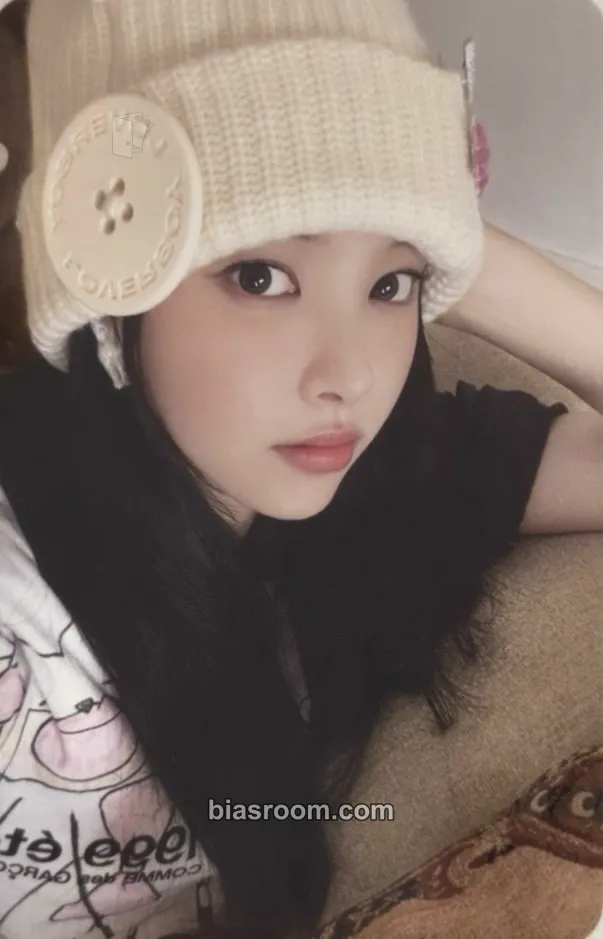 Yunah MAMIHLAPINATAPAI Photocard - ILLIT - ILLIT K-pop photocard