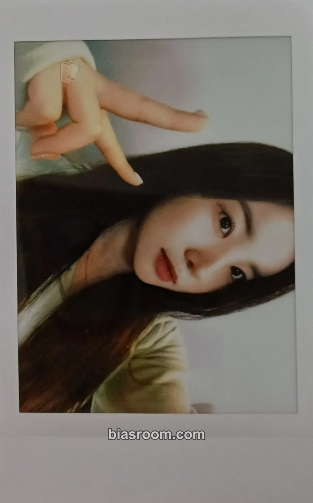 Nayu Love in Bloom Photocard - ILY:1 - ILY:1 K-pop photocard