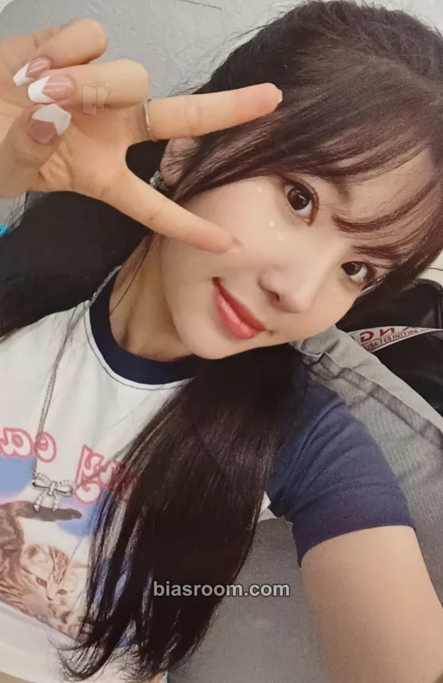 ILY:1 - Nayu - New Chapter Album beatroad fansign round 1