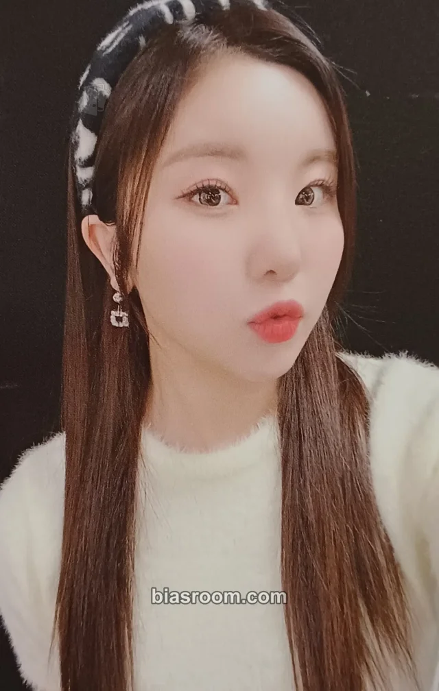 ILY:1 - Nayu - A Dream Of ILY:1 Album makestar round 2 video call (fancall)