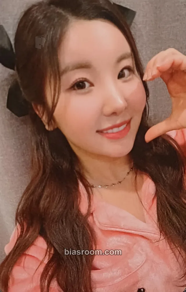 ILY:1 - Nayu - A Dream Of ILY:1 Album synnara pob (pre-order benefit)