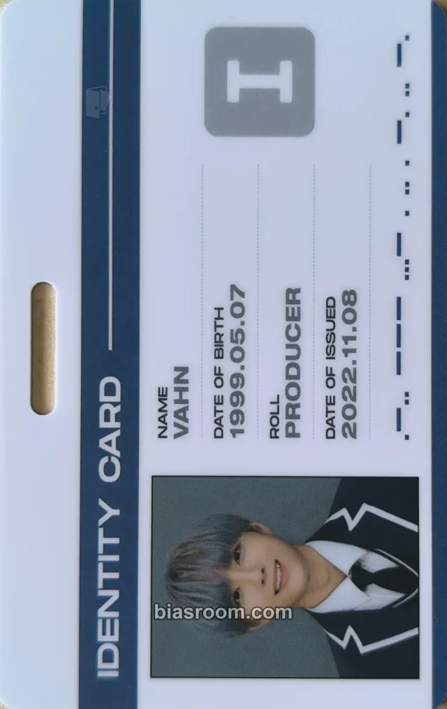 NINE.i - LAVIN - I (Part. 1) Album id card album photocard