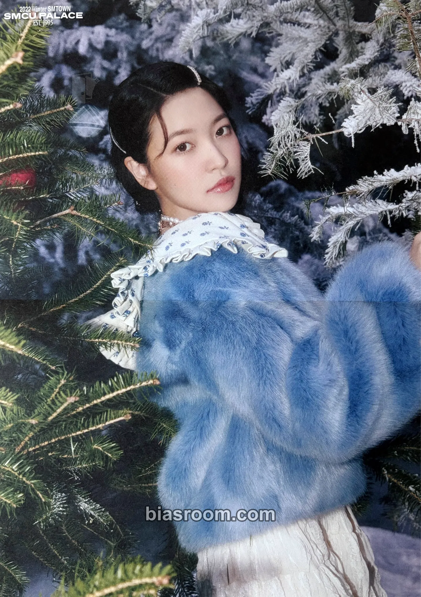 Yeri 2022 Winter SMTOWN : SMCU PALACE Photocard - Red Velvet - Red Velvet K-pop photocard
