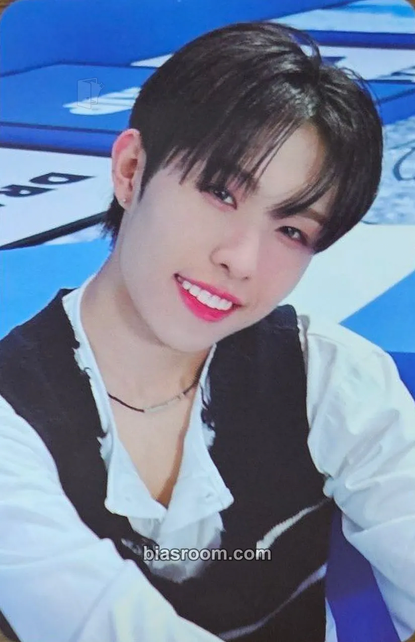 Hyui Ride the Vibe Photocard - NEXZ - NEXZ K-pop photocard