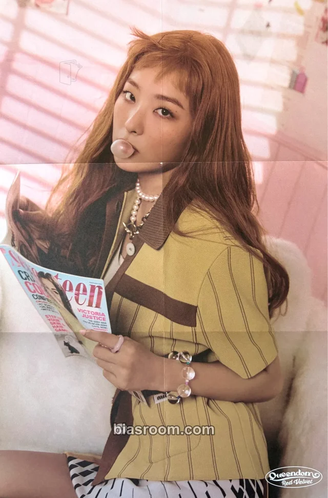 Red Velvet - Seulgi - Queendom Album girls version album inclusion poster