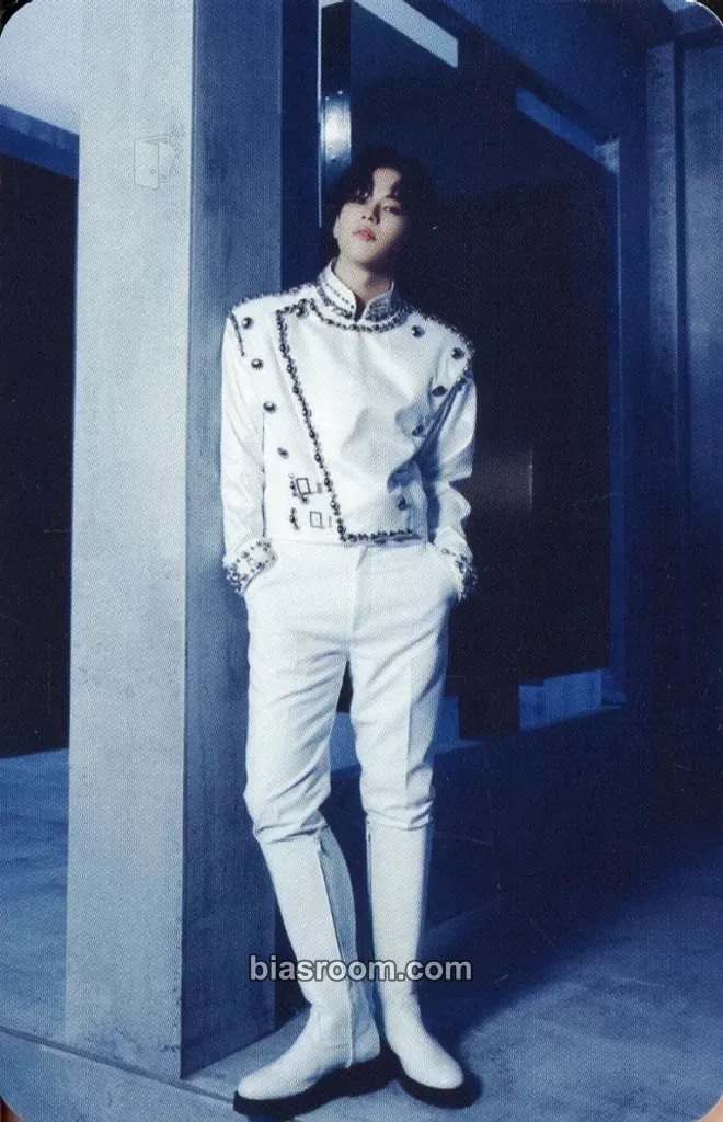Yoon Jaehyuk REBOOT Photocard - TREASURE - TREASURE K-pop photocard