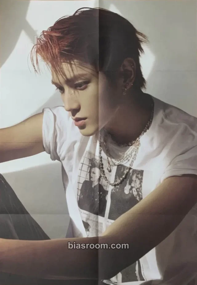 NCT 127 - Taeyong - Ay-yo Album album inclusion B version photobook version poster