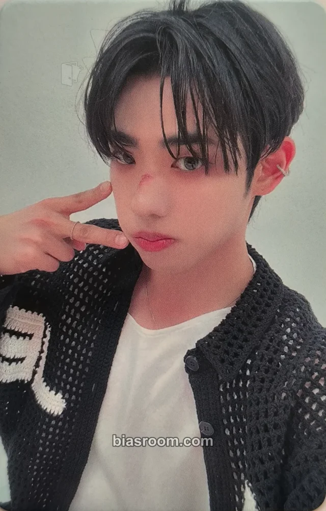 Double 0ne - Kang Minseo - Xpert Album album photocard