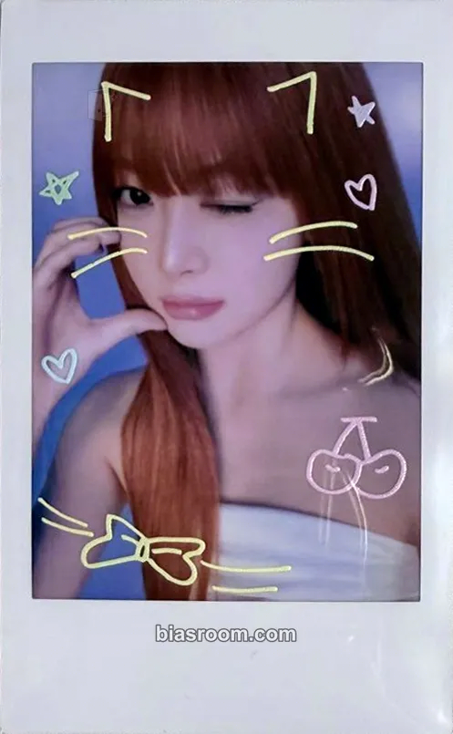 Hong Eunchae Pureflow Tour (2026) Photocard - LE SSERAFIM - LE SSERAFIM K-pop photocard