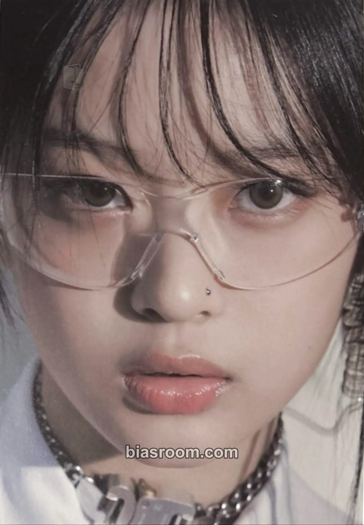 Hanni Bunnies Club Membership Renewal 2024 Photocard - NewJeans - NewJeans K-pop photocard