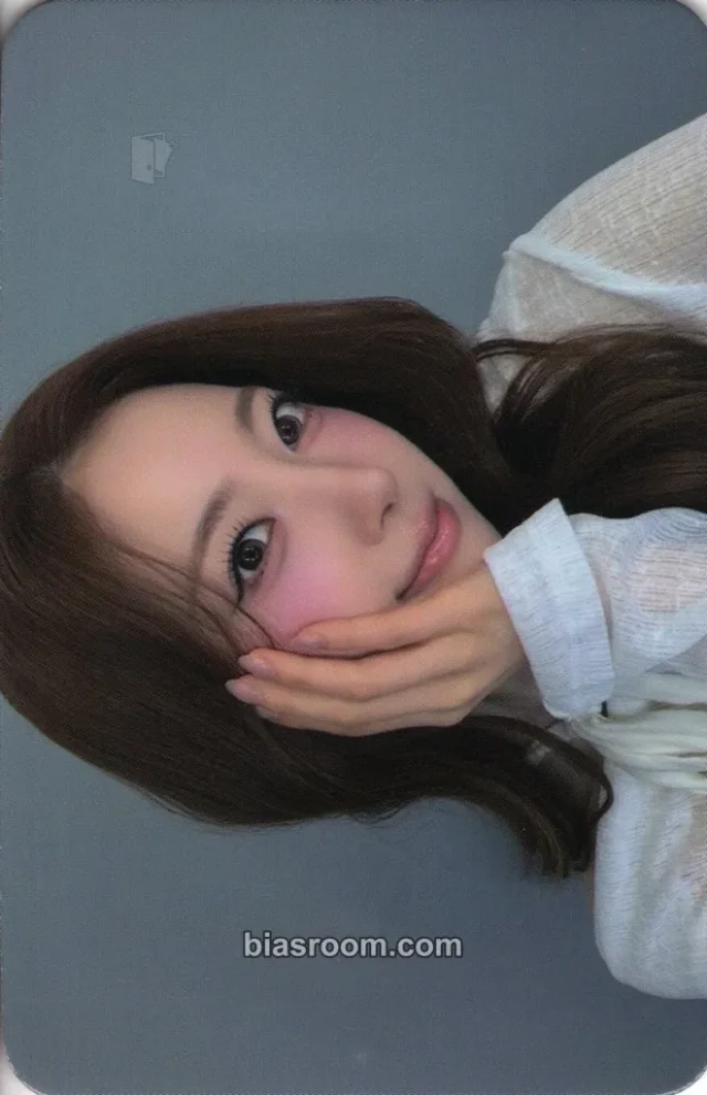 H1-KEY - Riina - Lovechapter Album mystargoods (MSG) round 3 video call (fancall)
