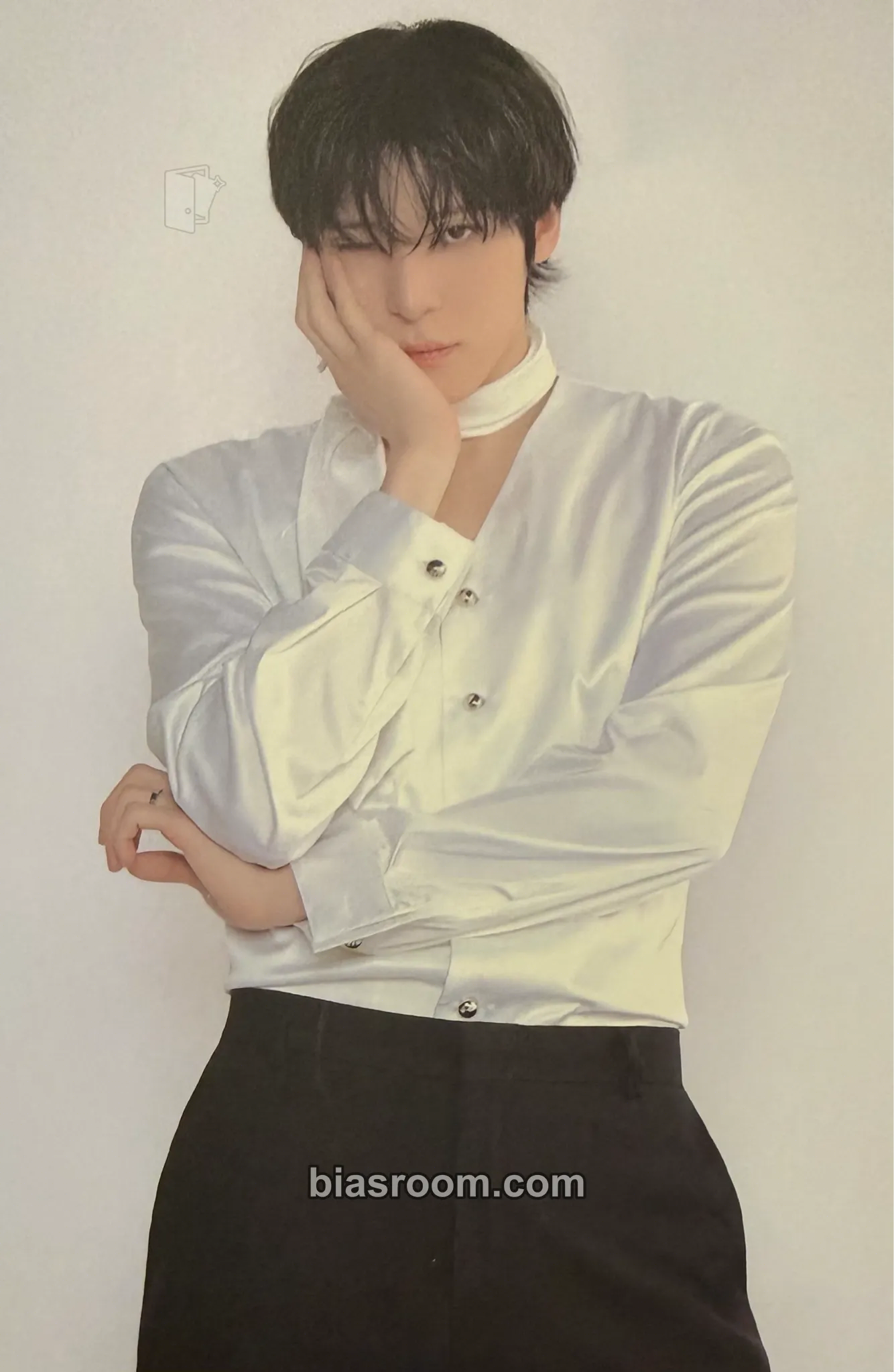 Yunho In Your Fantasy World Tour 2025 - 2026 Photocard - ATEEZ - ATEEZ K-pop photocard