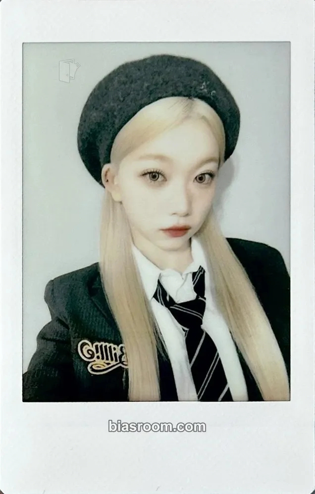 Tsuki side-B : memoirs of echo unseen Photocard - Billlie - Billlie K-pop photocard