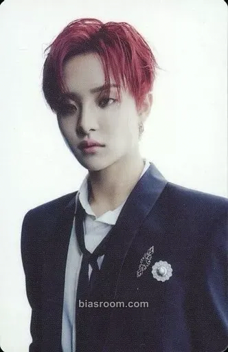 Jihoon REBOOT Photocard - TREASURE - TREASURE K-pop photocard