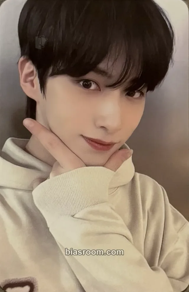 ONEUS - Xion - MALUS Album flume store round 2 fansign