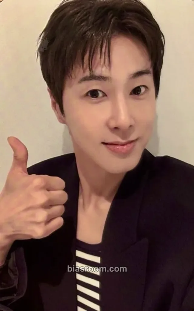 TVXQ - U-Know Yunho - Time's Tickin' (U-Know Solo) Album ktown4u pob (pre-order benefit)