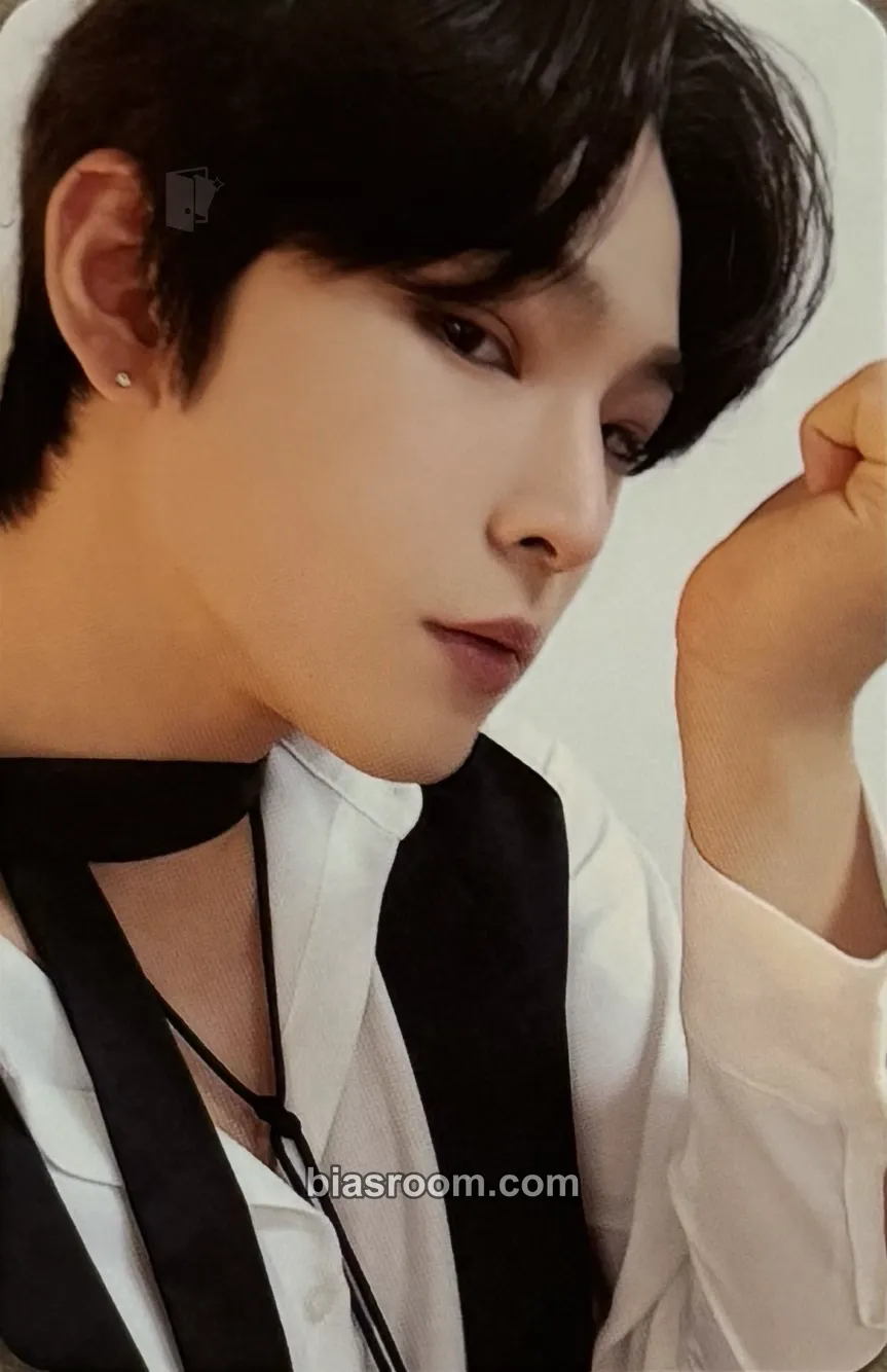 Leedo MALUS Photocard - ONEUS - ONEUS K-pop photocard