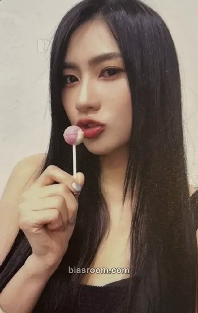 Apink - Hayoung - SELF Album album photocard magazine version first press only