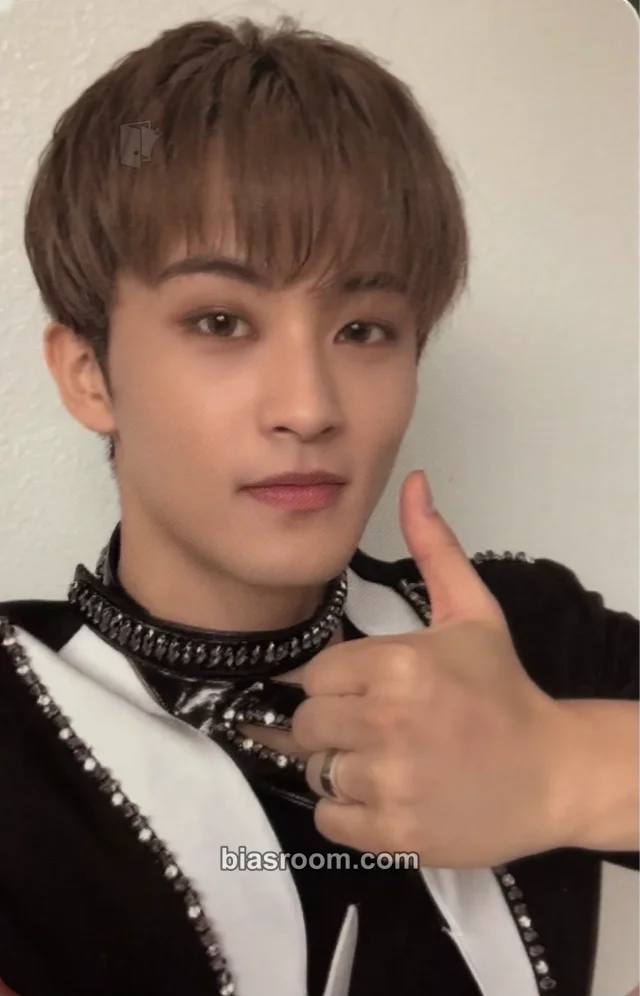 NCT - Mark - Beyond LIVE – NCT : Resonance 'Global Wave' Event AR photocard AR ticket merch photocard