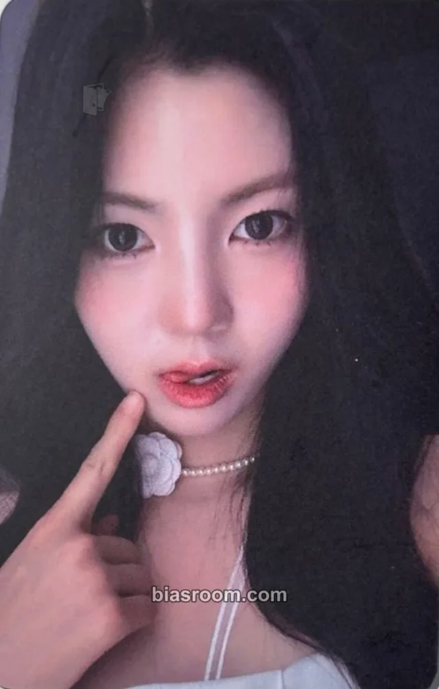 ifeye - Meu - Dr.Jart x ifeye Other brand collaboration merch photocard