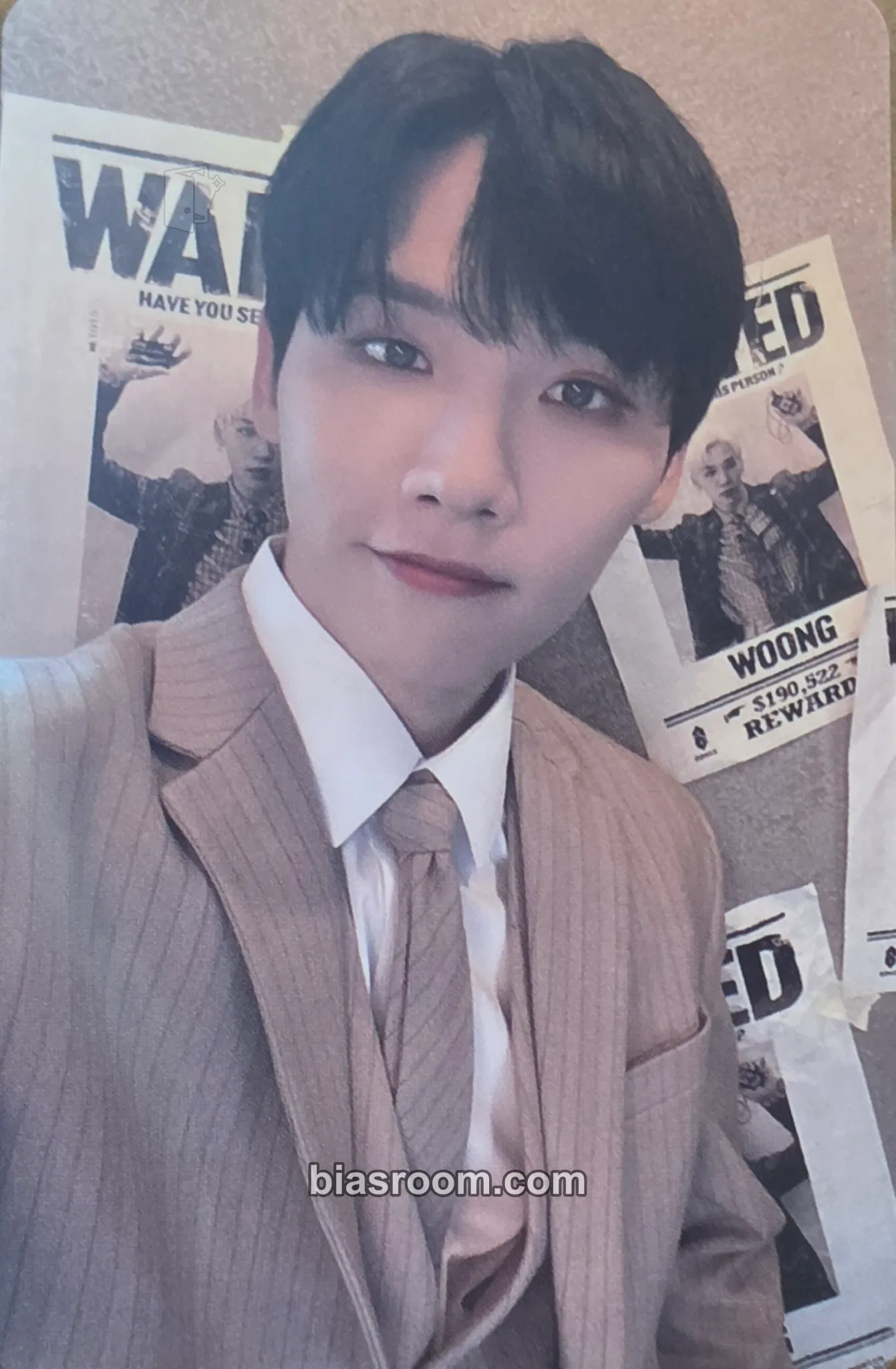 Woong 2022 Season's Greetings Photocard - AB6IX - AB6IX K-pop photocard