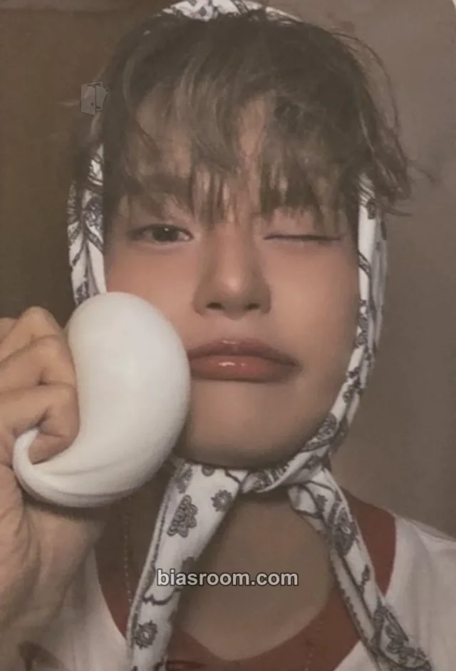 AB6IX - Daehwi - UPSIDE DOWN Album ktown4u pob (pre-order benefit) kiwee album