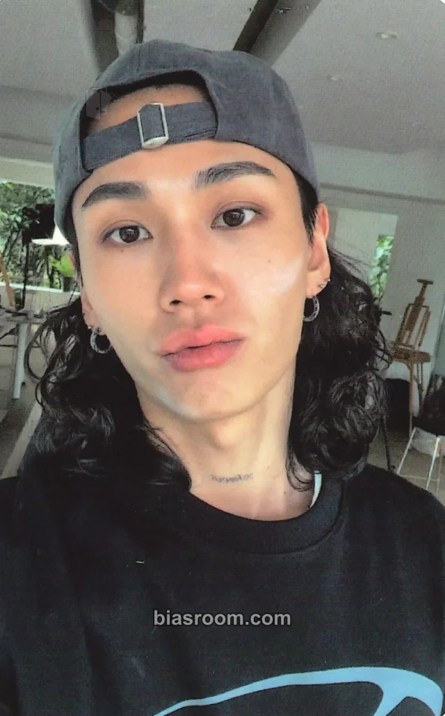 Jung Ilhoon - Ilhoon - TinyArk Exhibition Event merch photocard