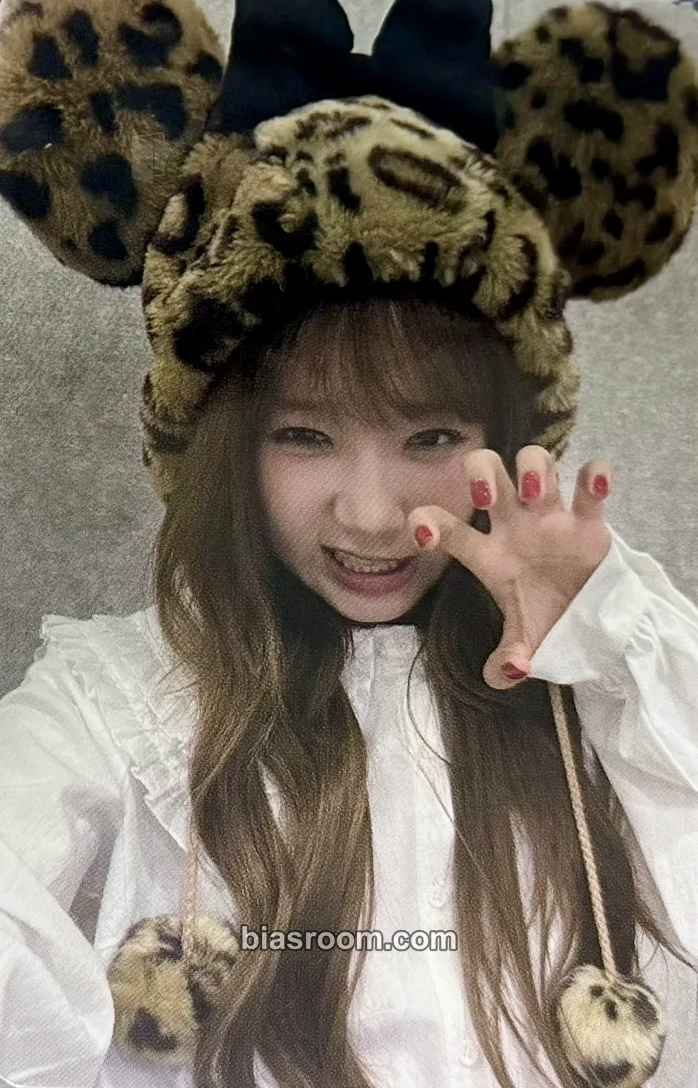 Choi Yoojung Perfect Target Photocard - Choi Yoojung K-pop photocard