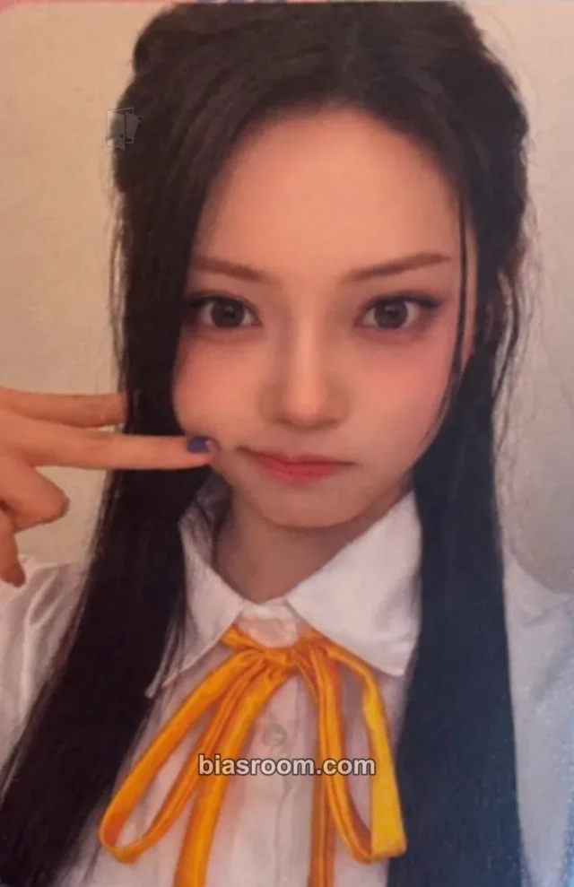 UNCHILD - Tina - We Are UNCHILD Album apple music fansign cafe event