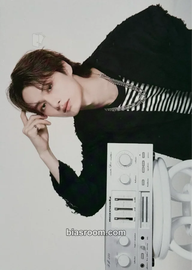 SEVENTEEN - Jun - Spill the Feels Album feel new version KiT/kihno version postcard postcard set