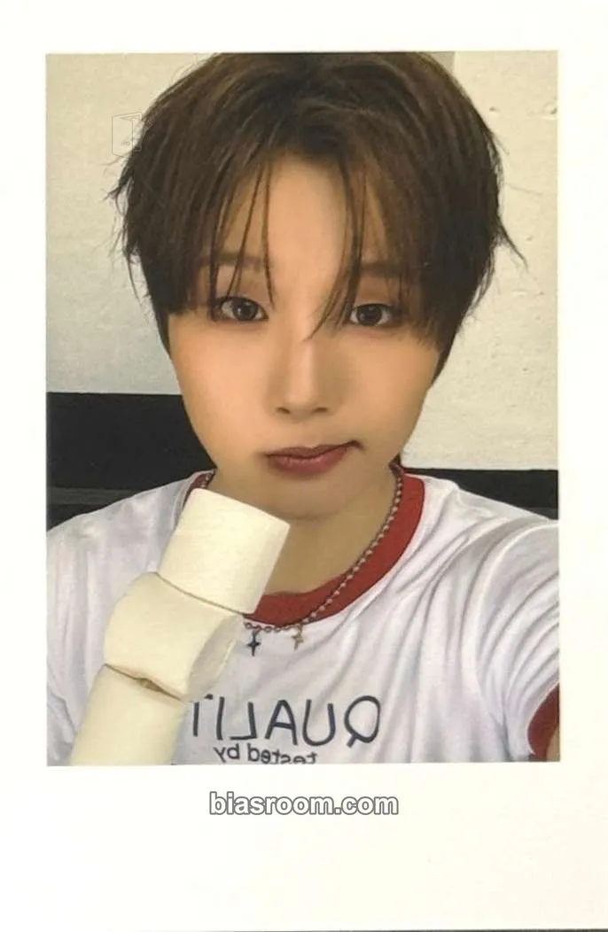 Lee HwanHee itsnotover Photocard - idntt - idntt K-pop photocard